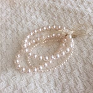 Faux pearl bracelet set