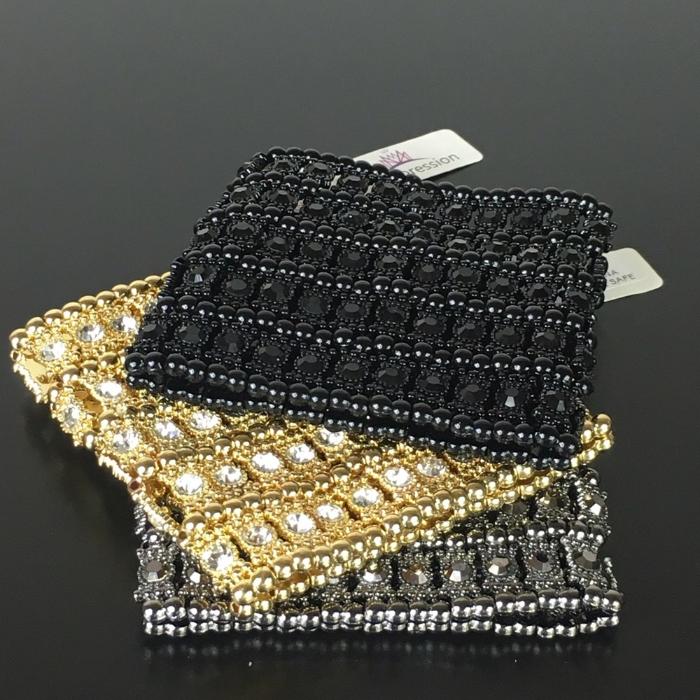 SOLD🔥Stretchable Crystal Cuff wide bracelet 5 row - Picture 7 of 7