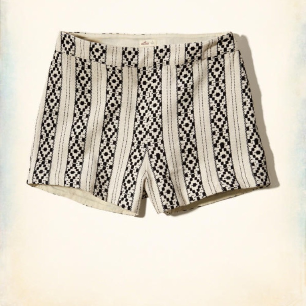 Hollister Printed Jacquard Tap Shorts. NWT - Picture 1 of 8