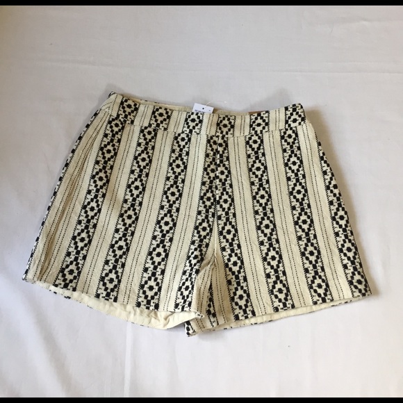 Hollister Printed Jacquard Tap Shorts. NWT - Picture 6 of 8