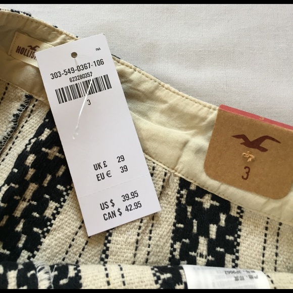Hollister Printed Jacquard Tap Shorts. NWT - Picture 7 of 8