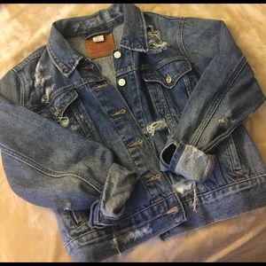 Distressed Levi's Denim Jacket