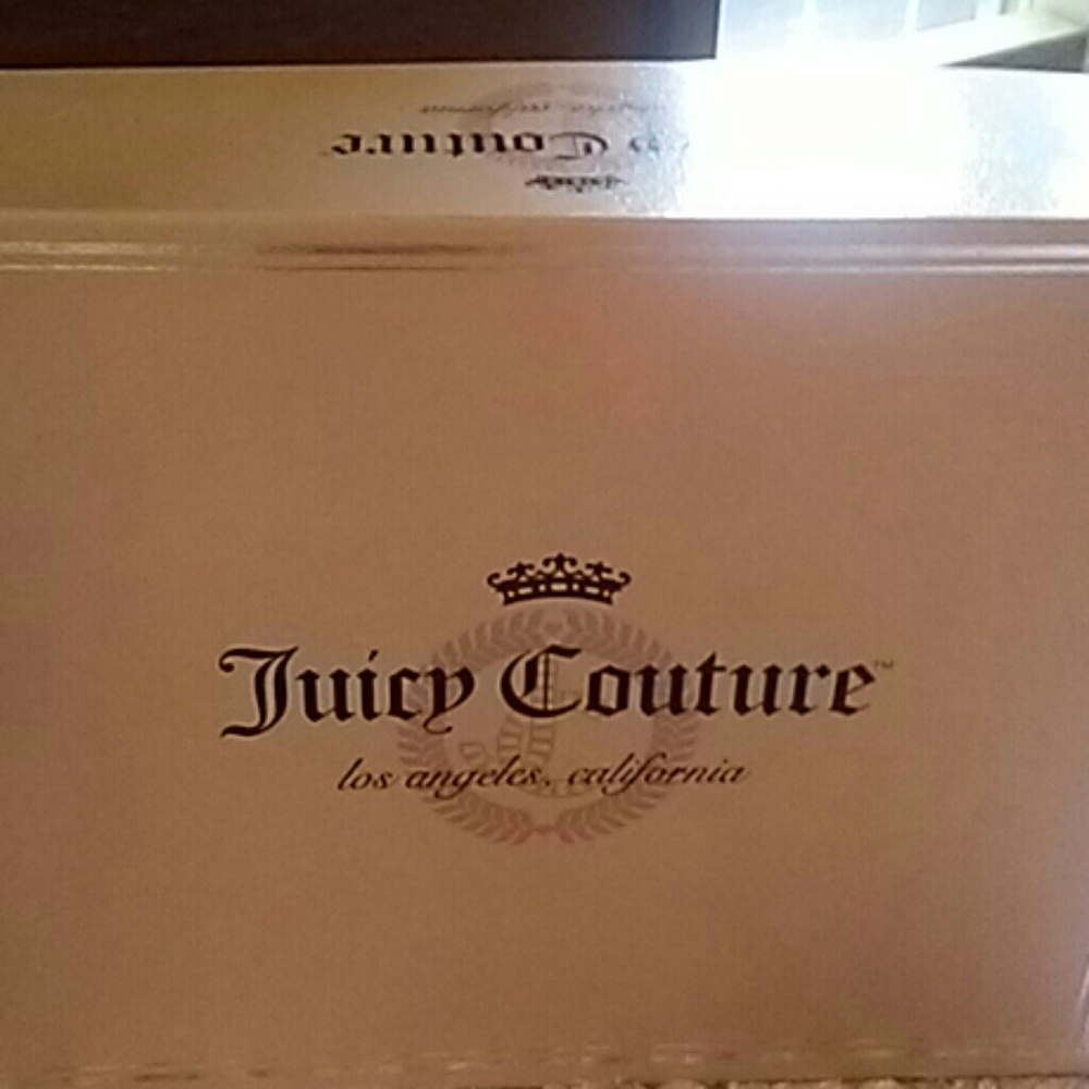 Just Gorgeous Juicy Couture