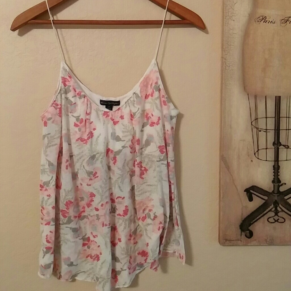 🎀 Spaghetti strap crop top