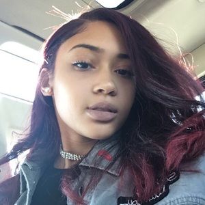 Meet your Posher, Symone