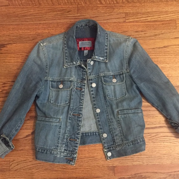 Jean Jacket - Picture 1 of 2