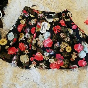 Love culture new with tags skirt