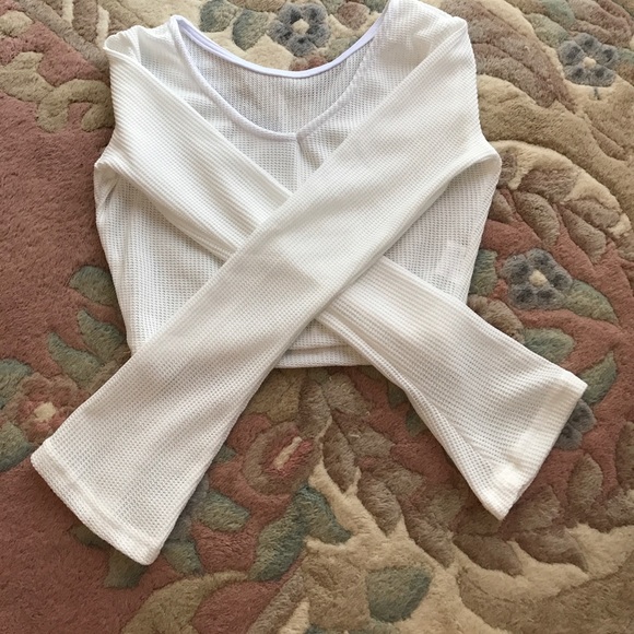 NWT white knit long sleeve cropped jumper - Picture 3 of 4