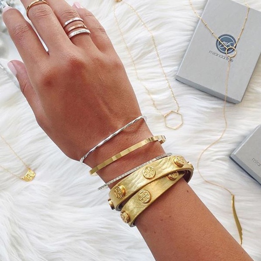 TORY BURCH WRAP BRACELET
