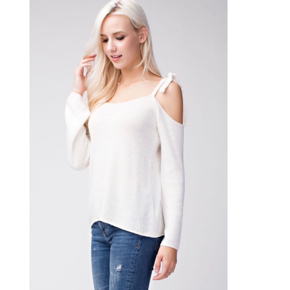 NEW Cold Shoulder Tie Long Sleeve Knit - Picture 4 of 6