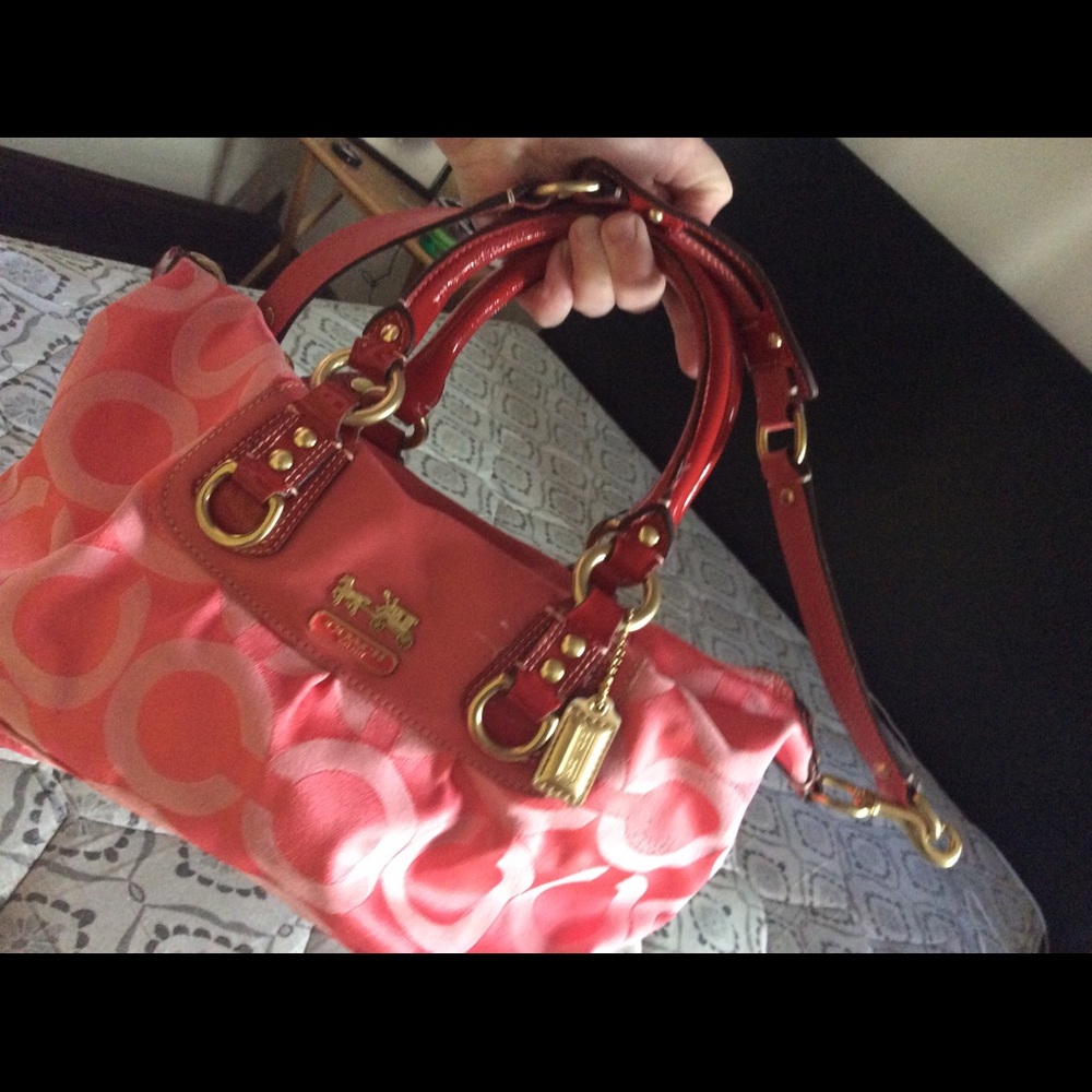 Authentic Coach purse - Picture 1 of 4