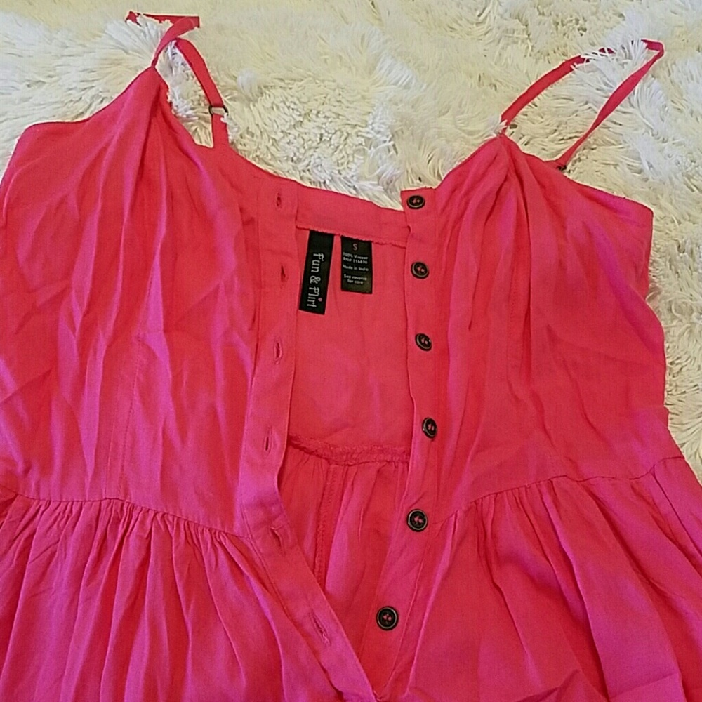 Romper - Picture 3 of 4