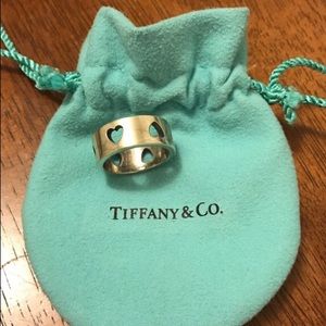 Tiffany & Co heart ring with pouch size 7