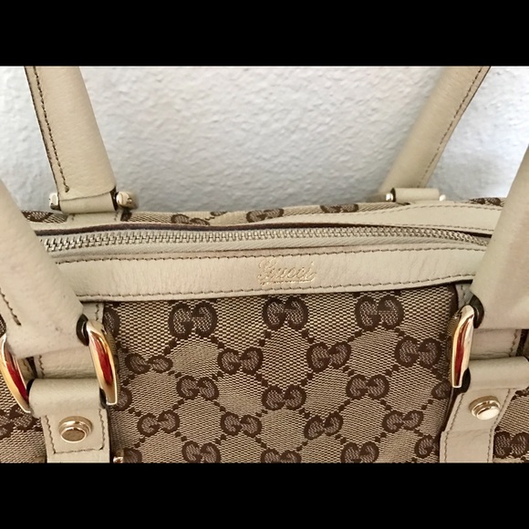 ?24 HR 60% OFF SALE ? GUCCI HANDBAG
