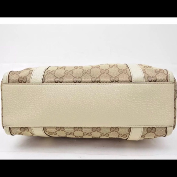 ?24 HR 60% OFF SALE ? GUCCI HANDBAG