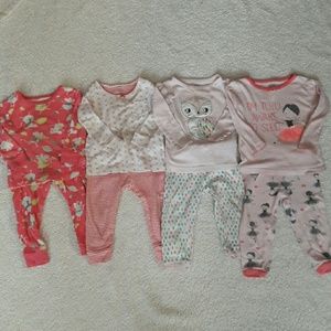 Bundle of Carter's Pajamas - size 12m