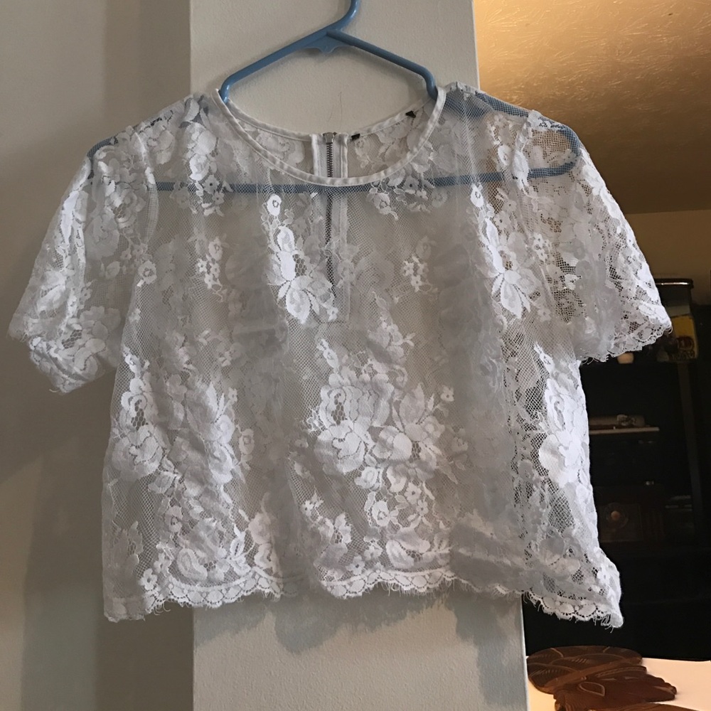 White Floral Crop Top