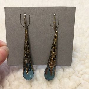 ⭐️ 4 for $8 ⭐️ Earrings