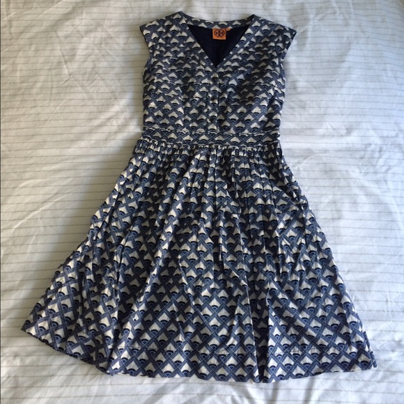 Tory Burch Dresses & Skirts - NEW Tory Burch Navy Geometric-Print Cotton Dress 4