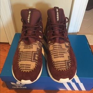 Adidas Tubular "Blanket" Moc Runner