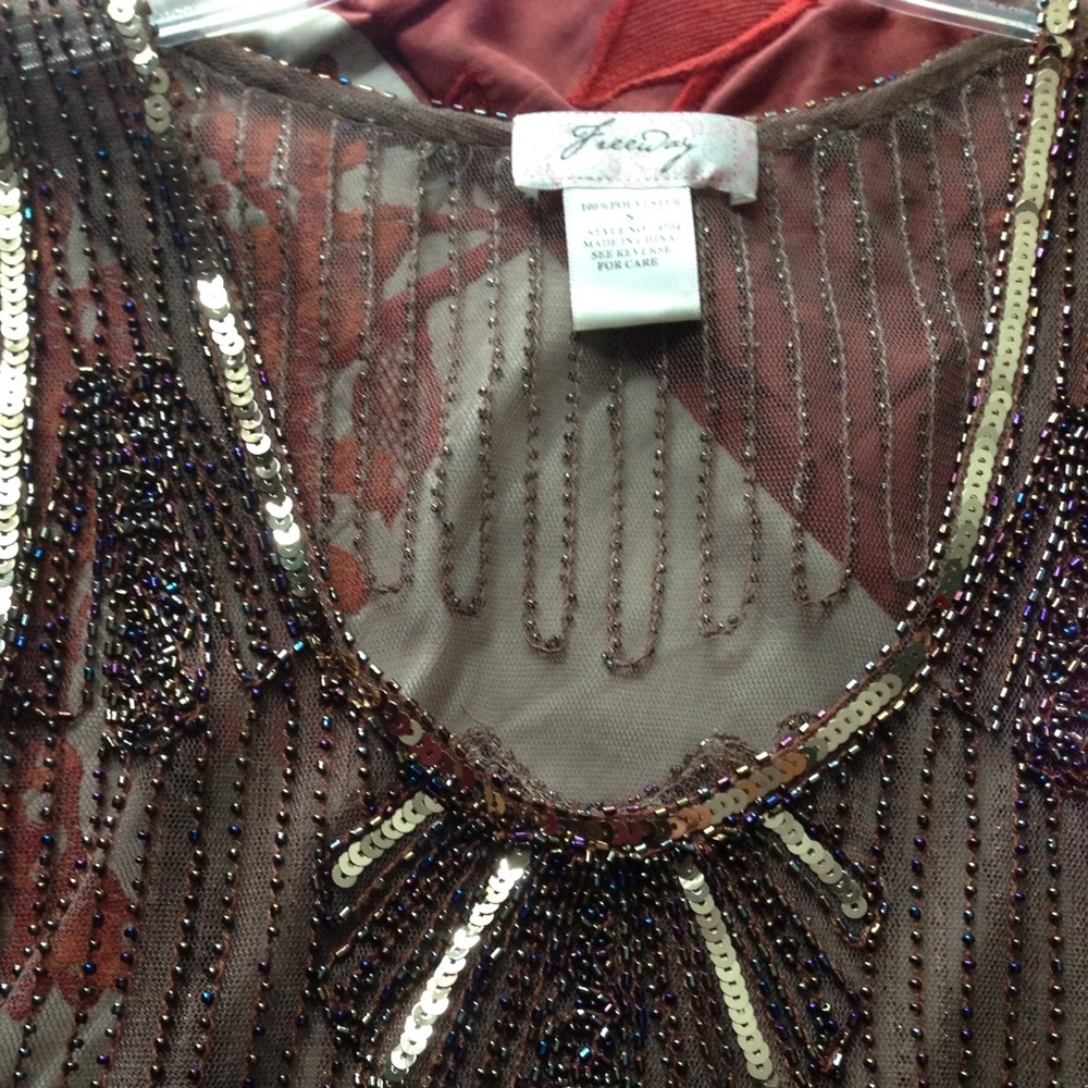 Cute sequence top