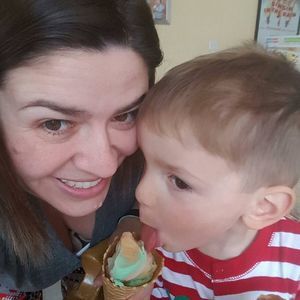 Meet your Posher, Riley