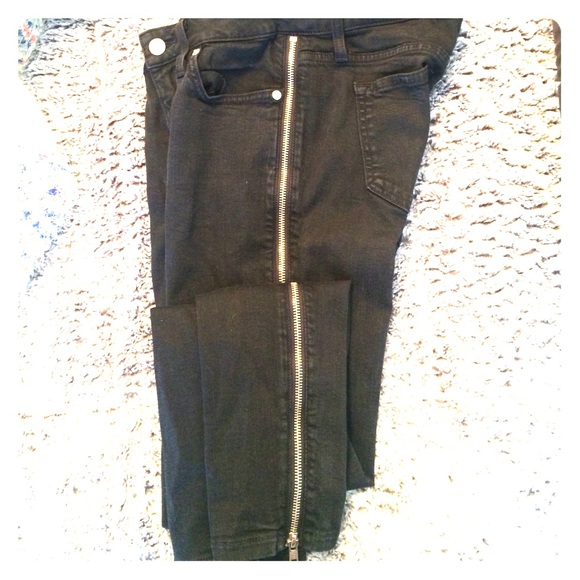 BEBE BLACK SKINNY JEANS - Picture 1 of 3