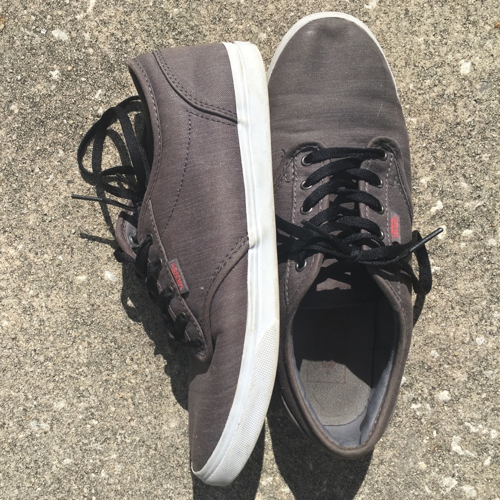 Gray Vans Atwood skate shoes
