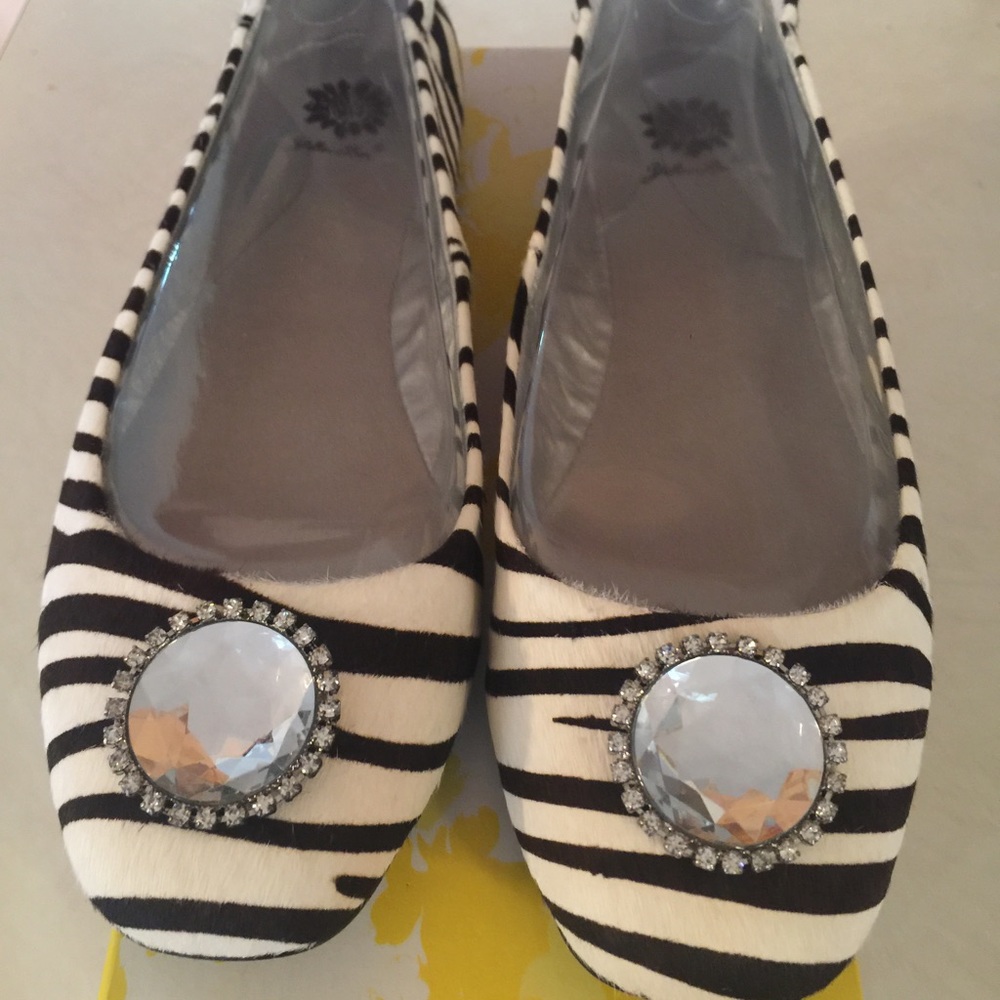 Yellow Box Sabrina Flat
