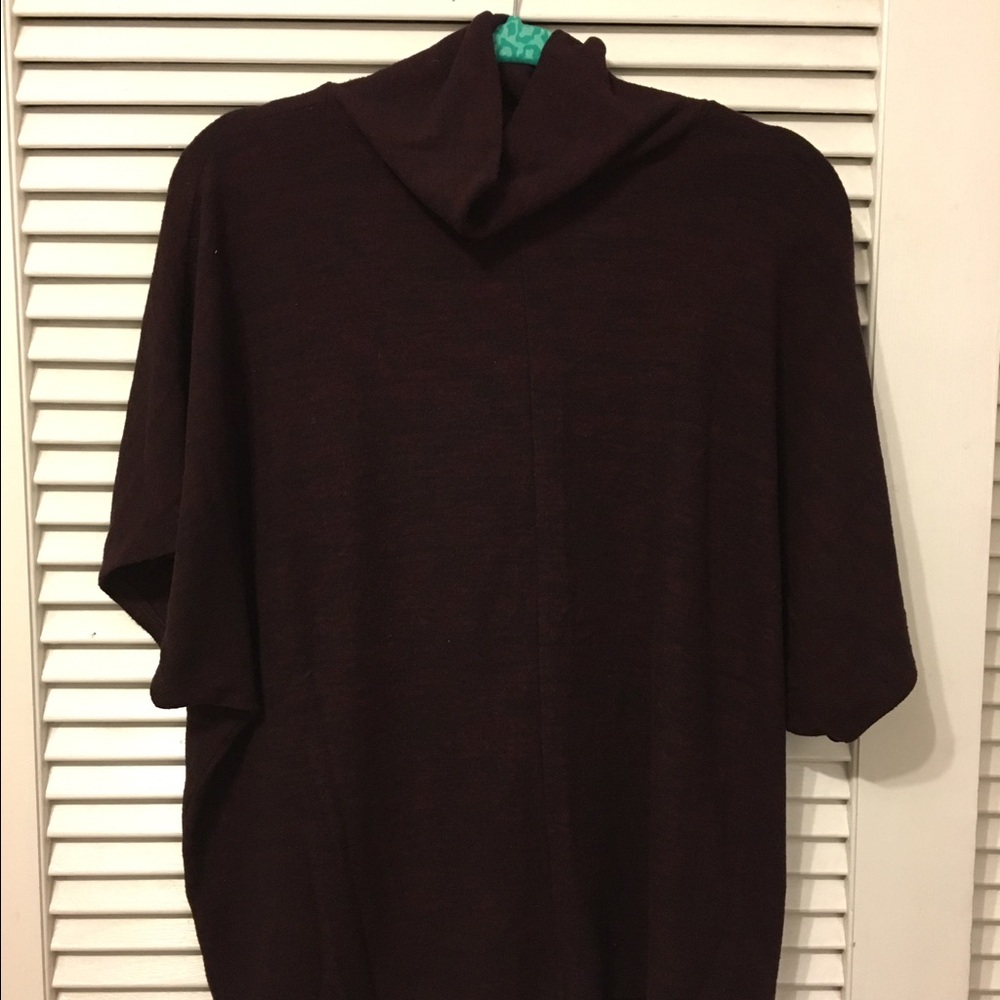 Banana republic soft turtle neck, medium