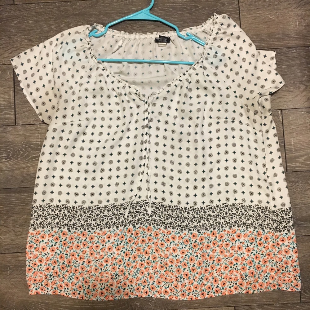White Floral Torrid Blouse