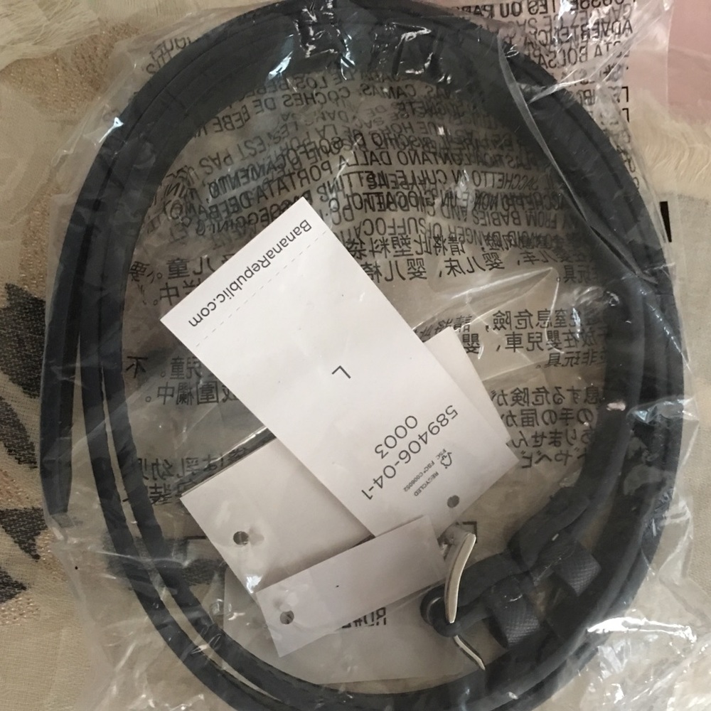Banana republic thin black belt size L