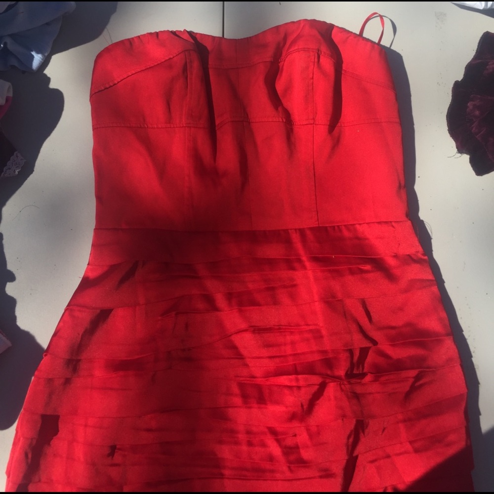 Red strapless dress