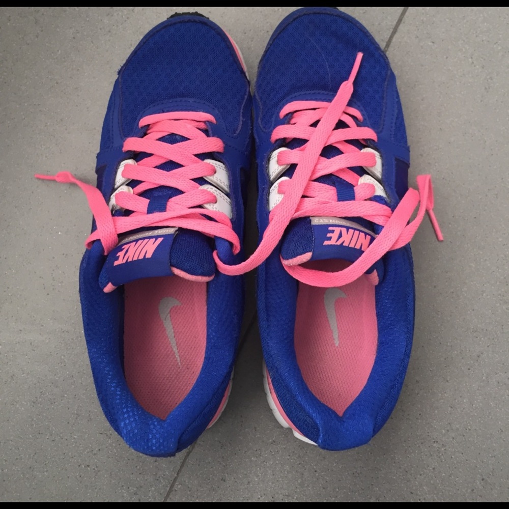 Nike dual fusion - women