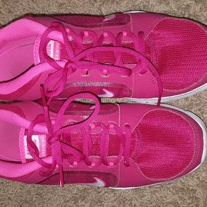 nike training shoes