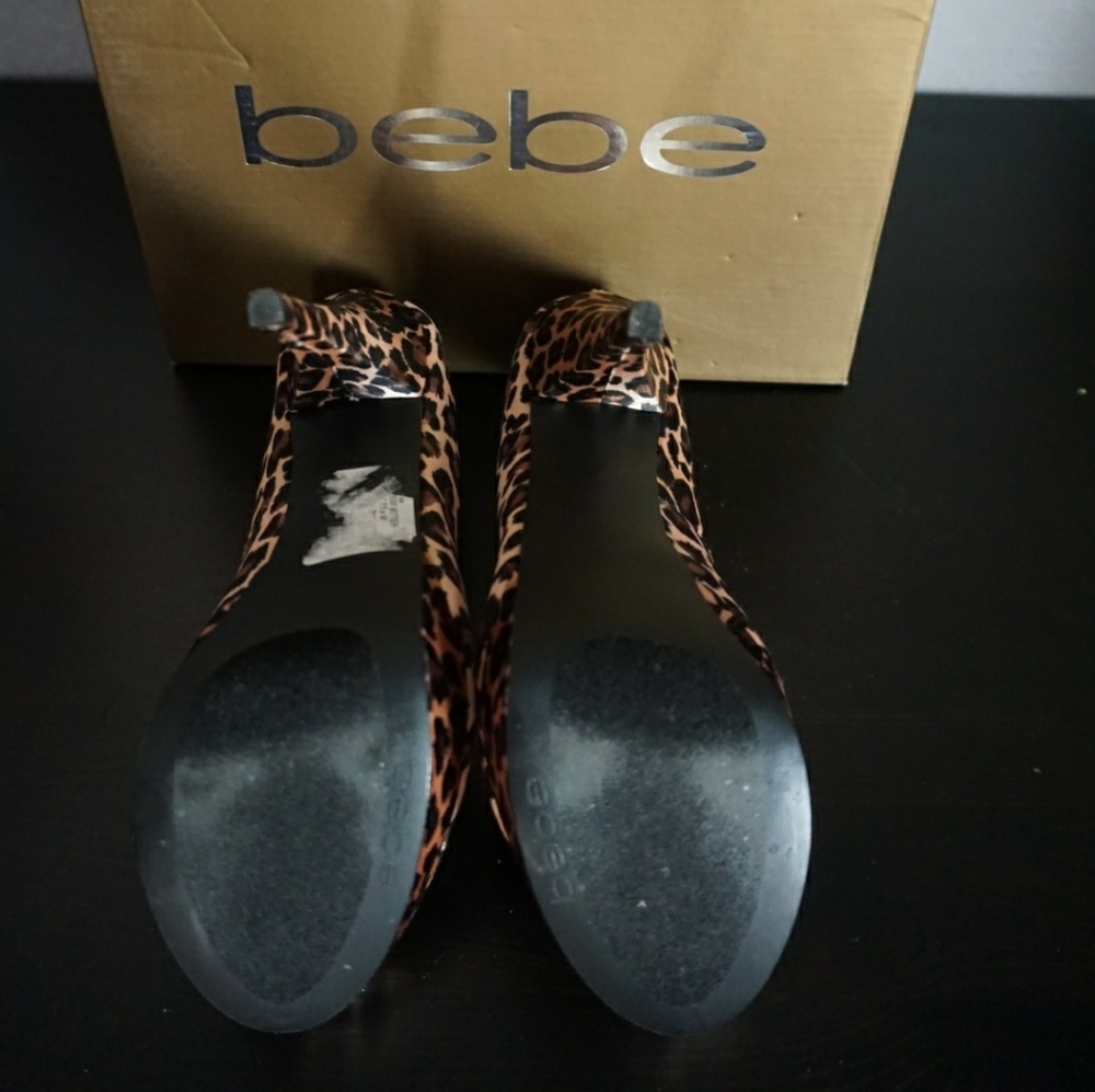 Leopard print Bebe pumps - Picture 3 of 4