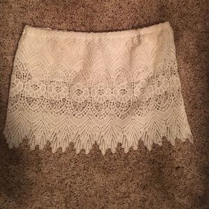 Stunning crop top ☀️