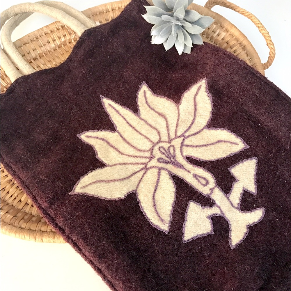 Vintage wool handbag