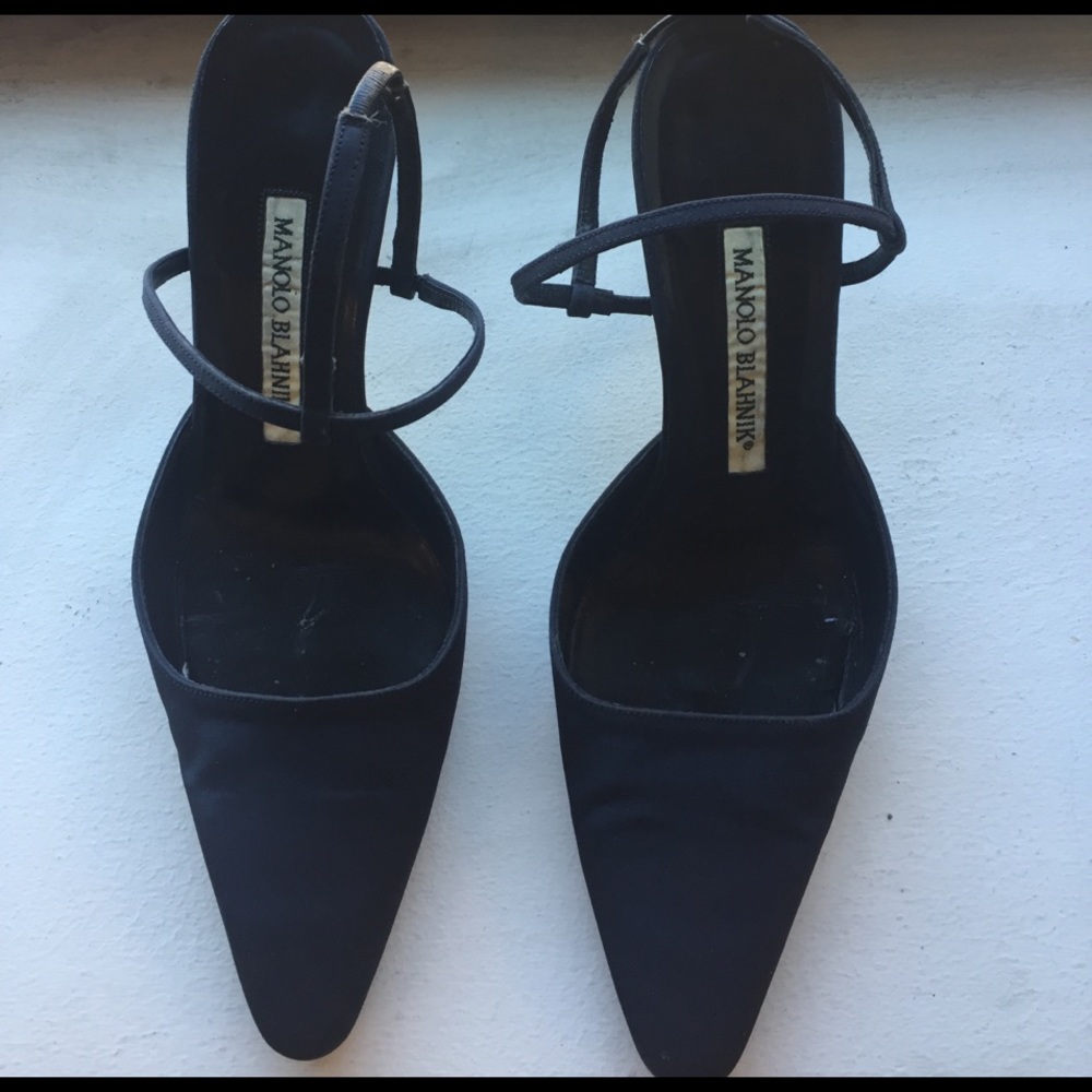 💥 Manolo Blahnik Heels 💥