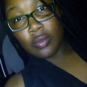 Meet your Posher, Demetria