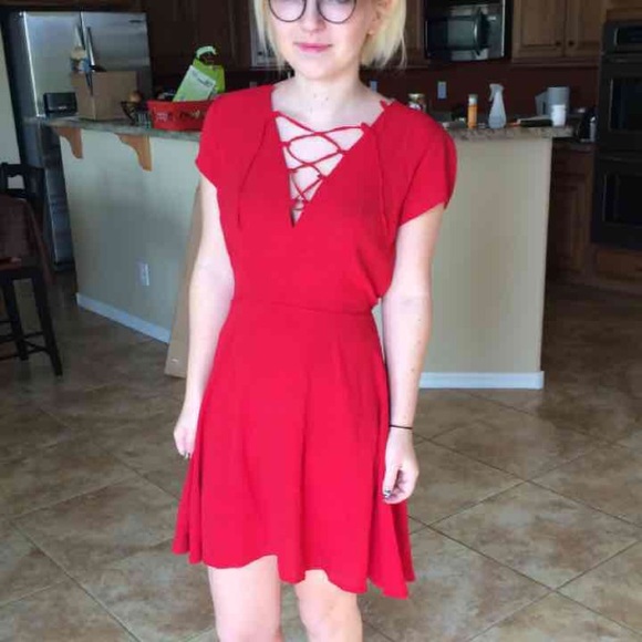 Red ASOS lace-up dress - Picture 2 of 4