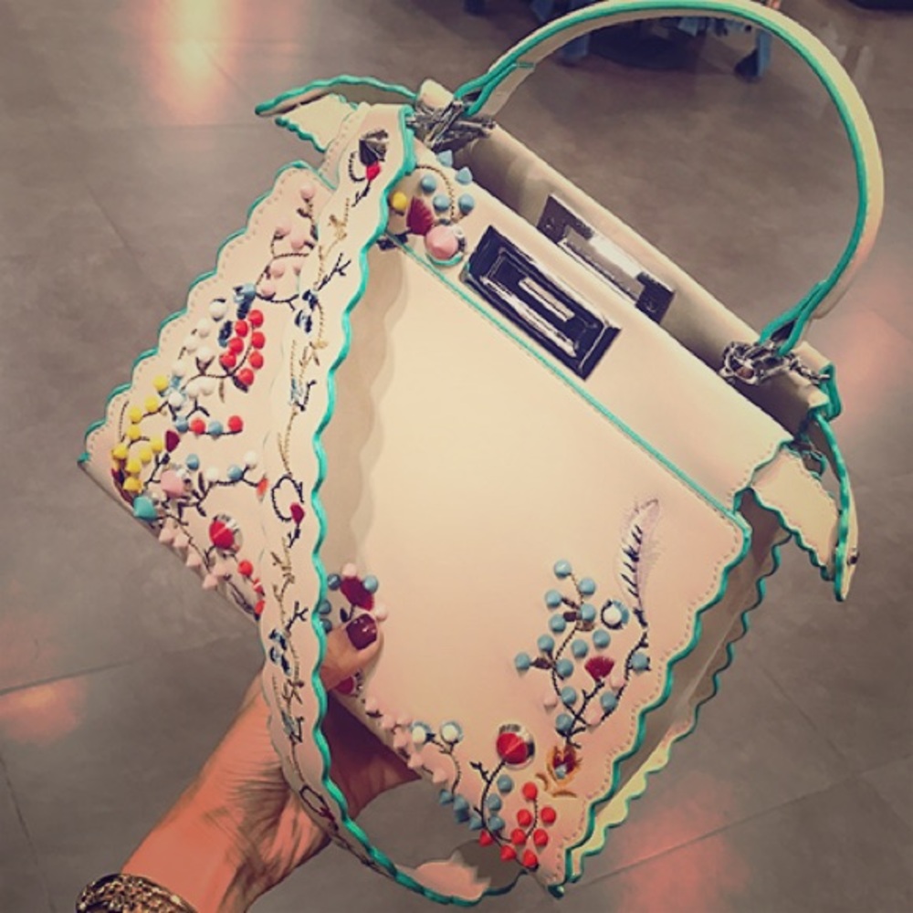 Cute Fendi Peek a Boo look a like Bag