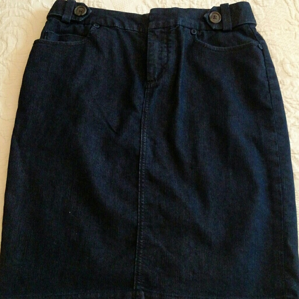 Denim pencil skirt