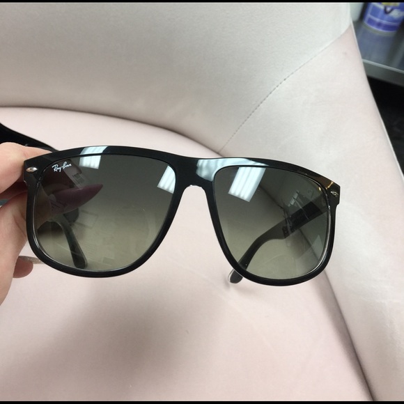 Ray bans - Picture 2 of 3