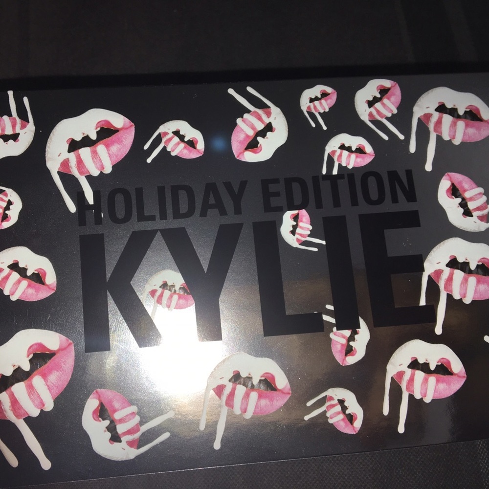 Kylie holiday edition card