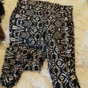 Fun summer pants used once