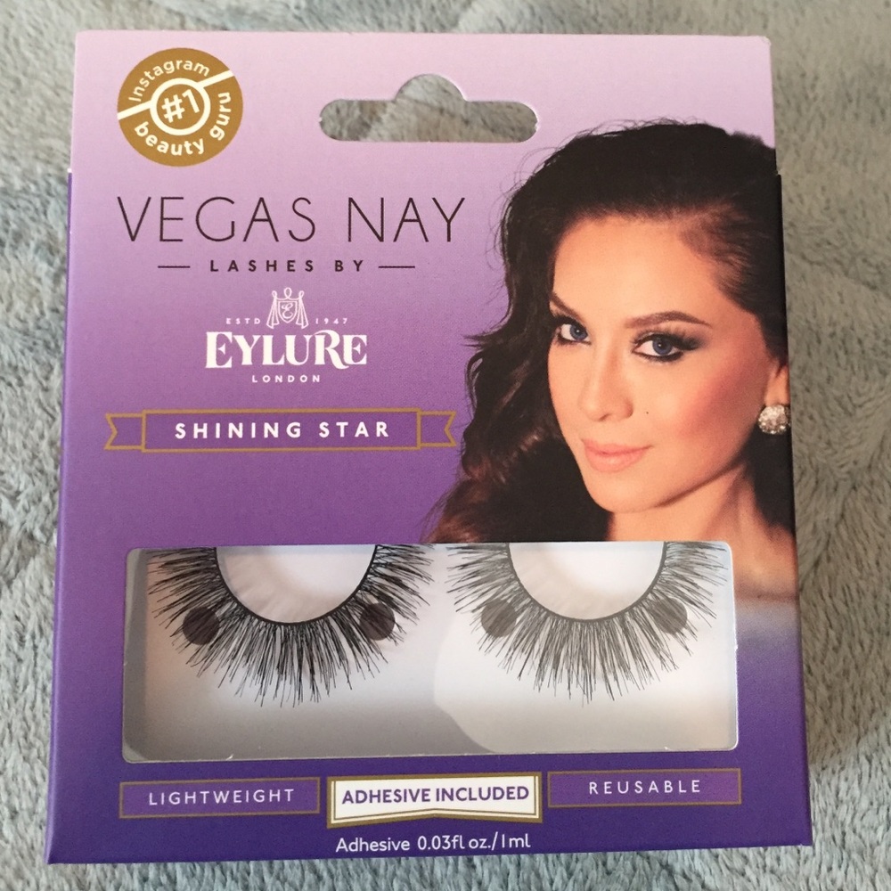 2/$10 Vegas Nay- Shining Star Eyelashes