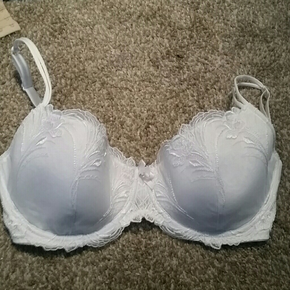 NWOT Alegro contour bra 36G white