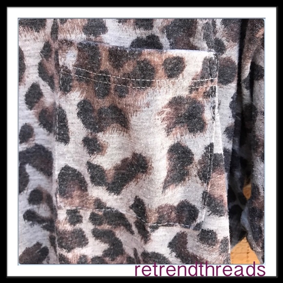 Comfy patterned top! - Picture 4 of 4