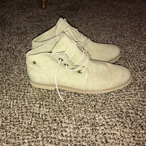 Bear paw shoes